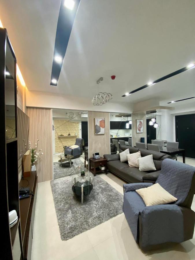 Aeon Towers Executive Suite 2Br 18Th Floor Davao City Eksteriør billede